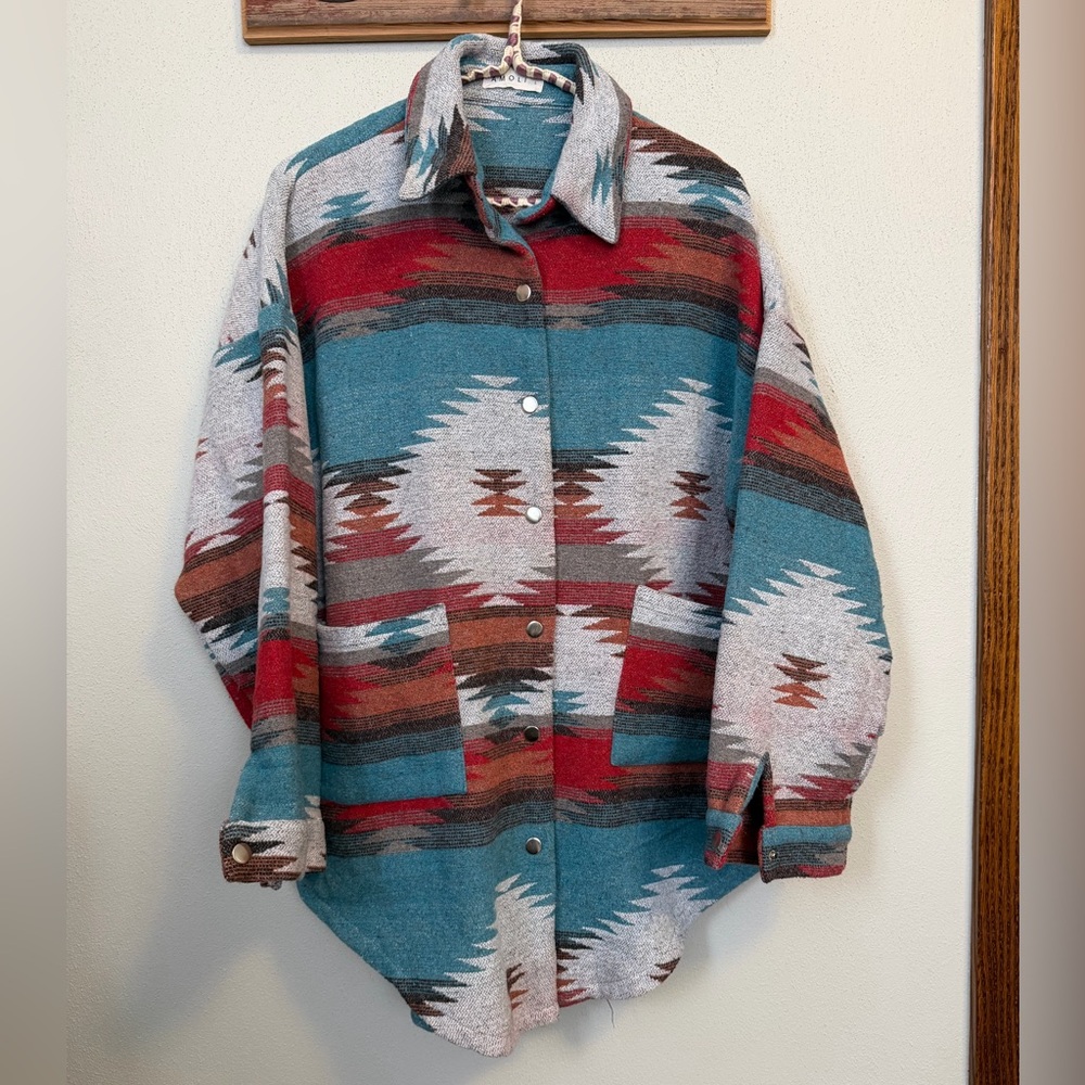Women’s Oversized Aztec Shacket